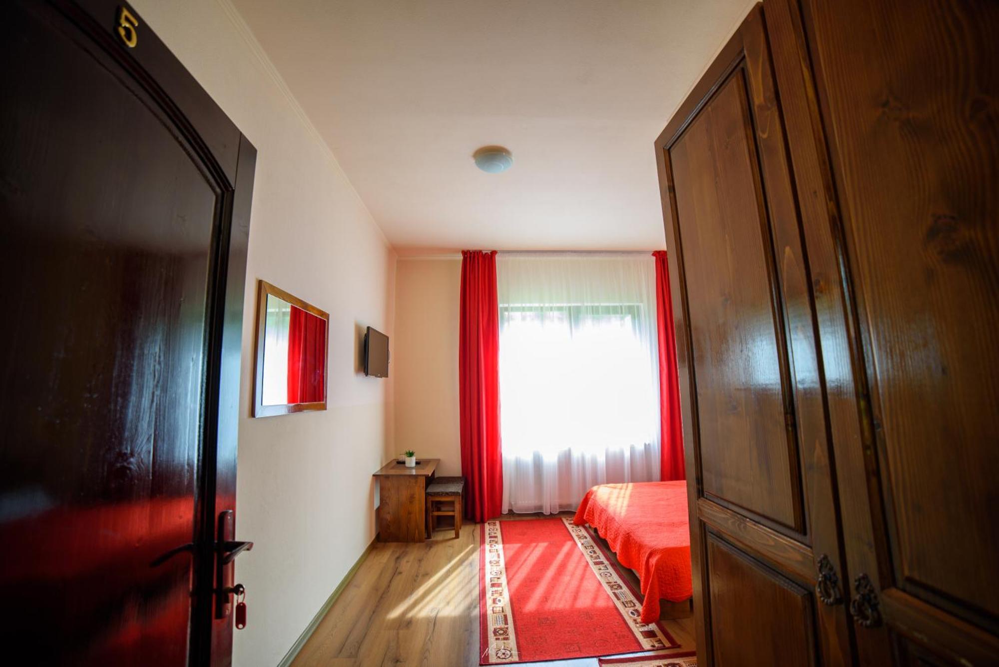Willa Casa Alina Arieşeni Zewnętrze zdjęcie